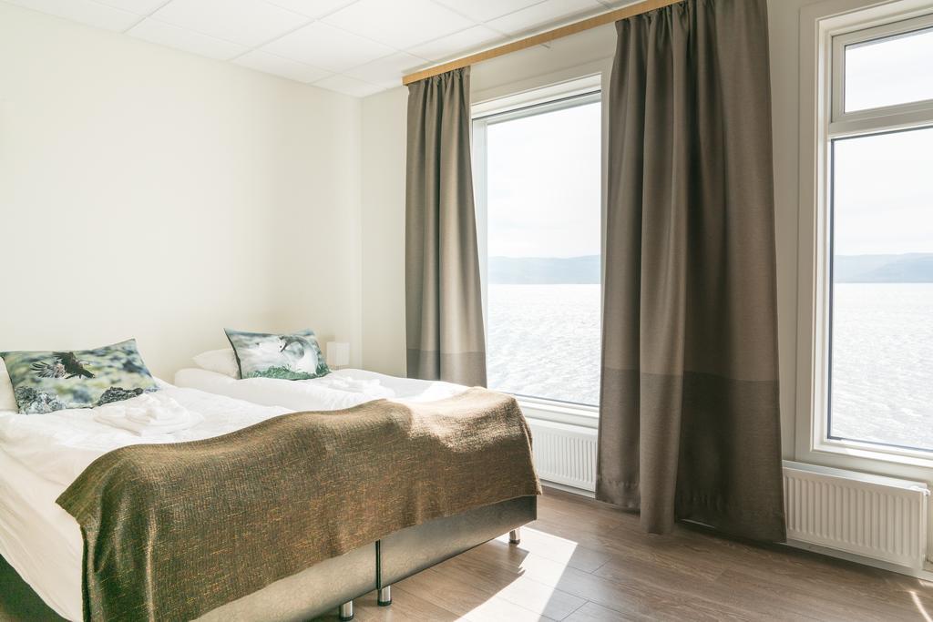 Hotel West Patreksfjordur Екстериор снимка