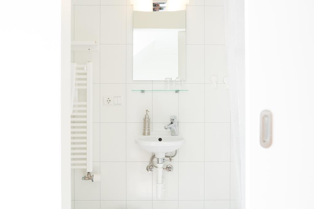 Hotel West Patreksfjordur Екстериор снимка